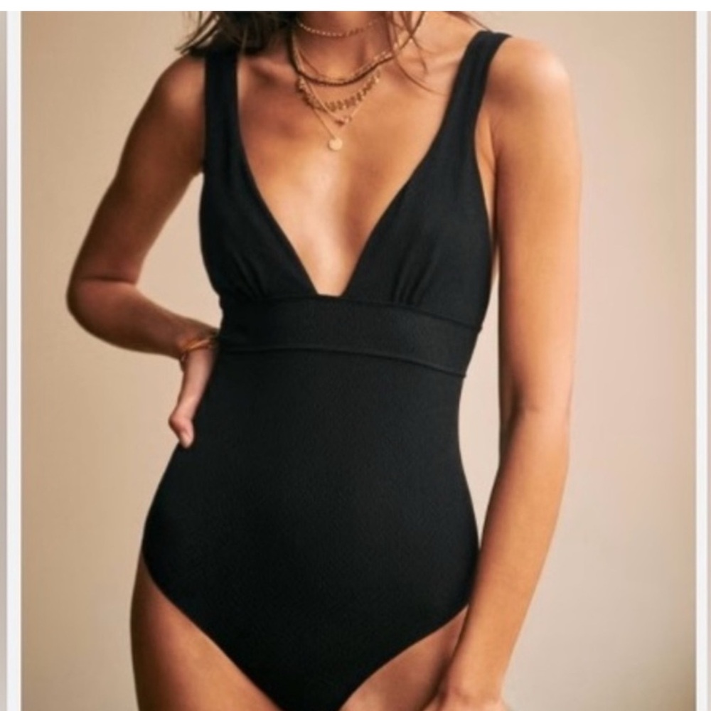 Sezane Elegant Black One Piece Swimsuit
